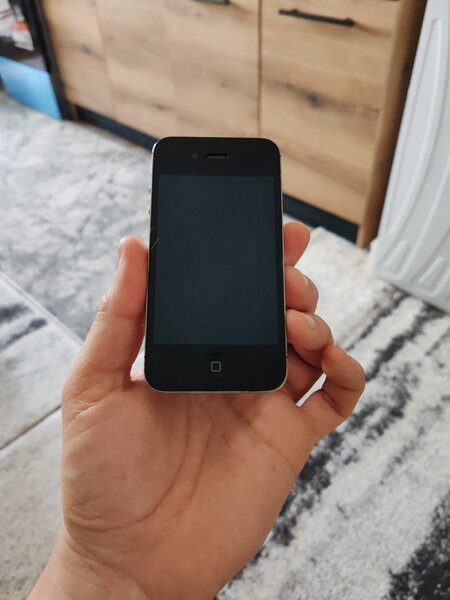 iPhone 4s